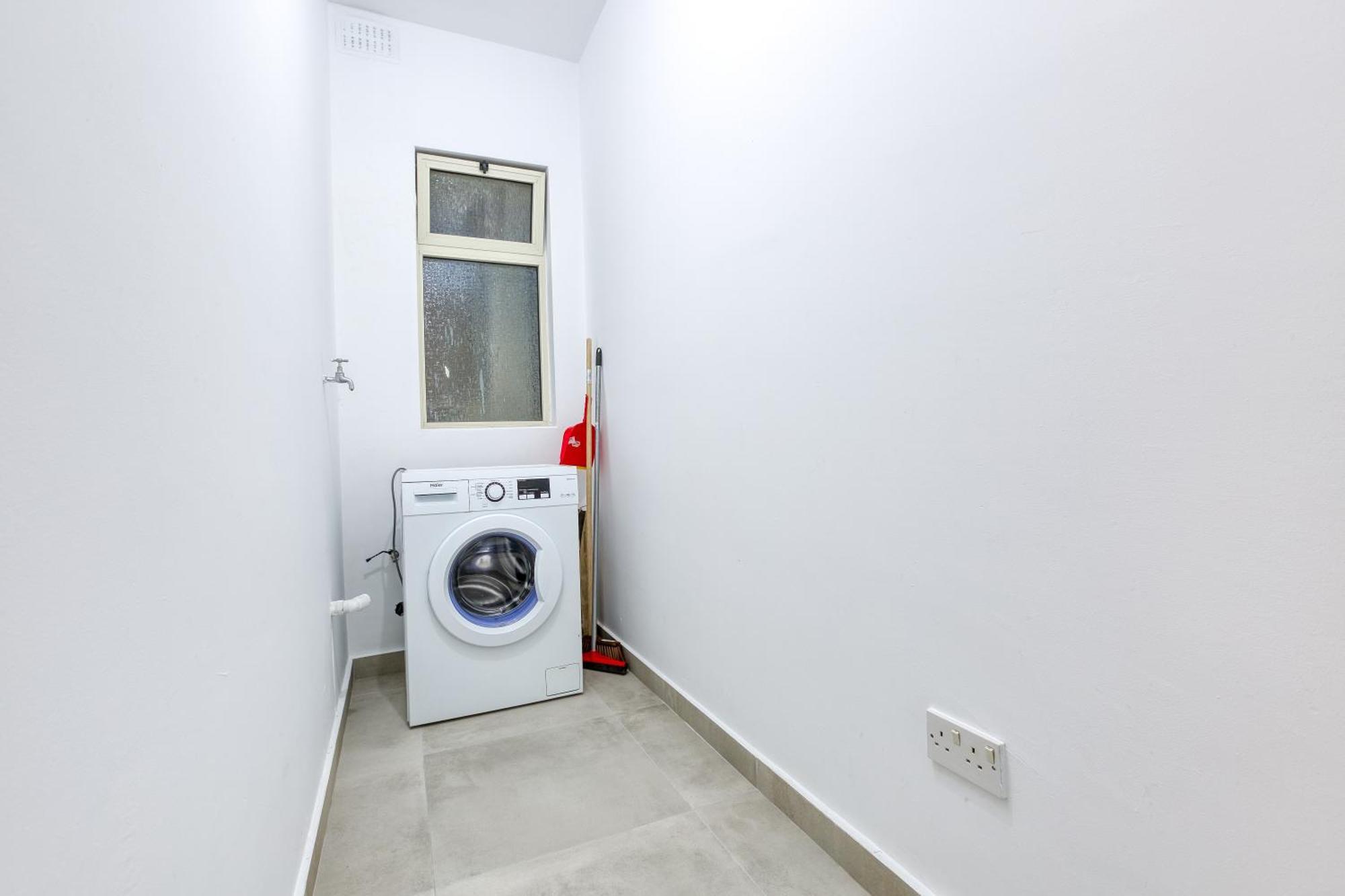 شقة Seafront With Balcony & Sea Views By Jl *